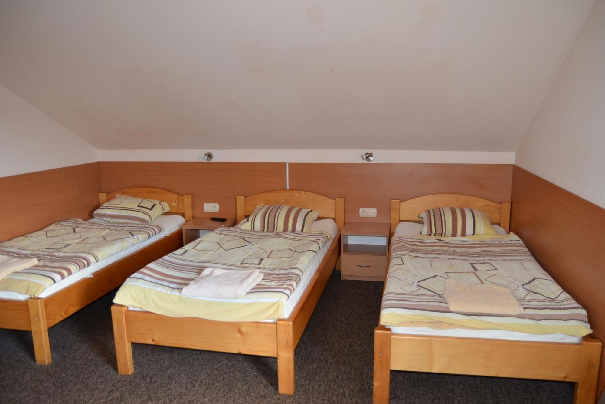 Lesny Zakatek Bed and Breakfast Smardzewice Buitenkant foto